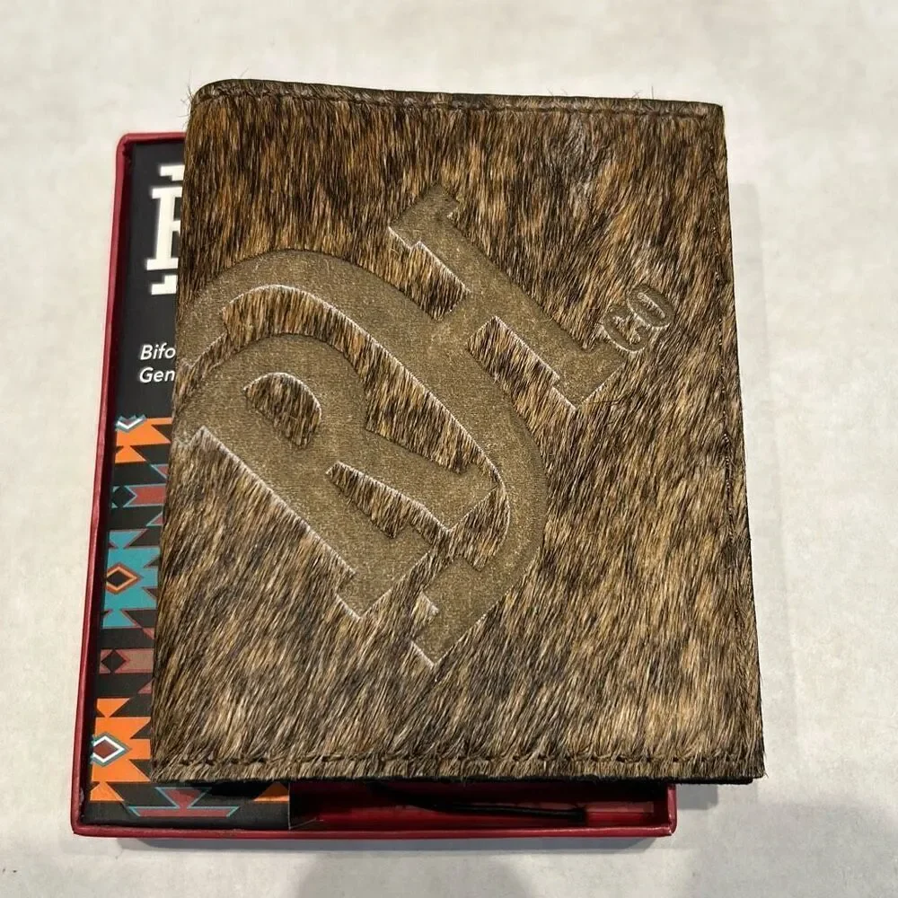NEW Red Dirt Hat Co Logo Natural Brindle Hair On Leather Bifold Card Case Wallet